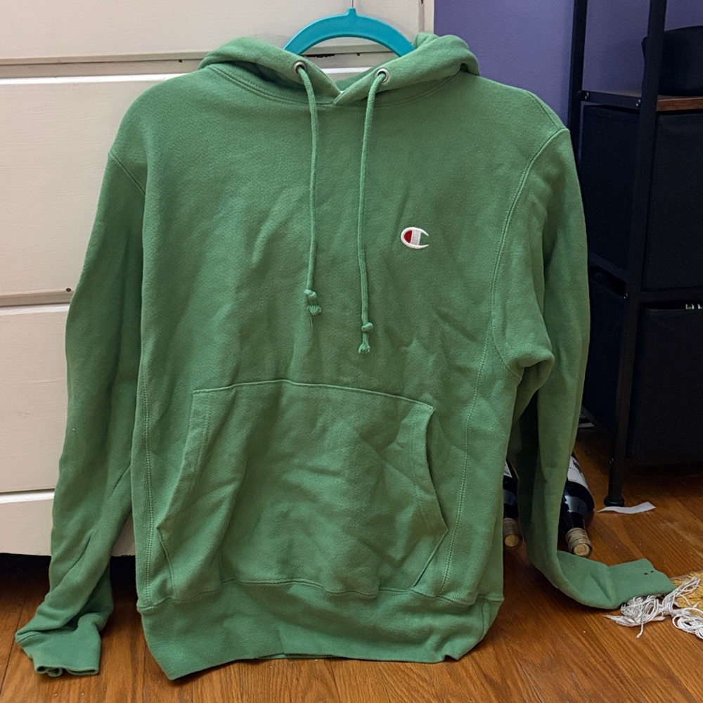 Champion Men's Green Pullover Hoodie